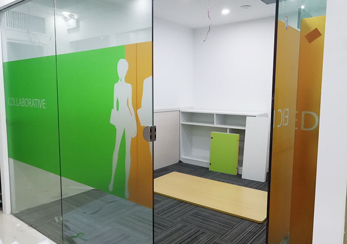 �L(zh��ng)ɳ͸��Ĥ