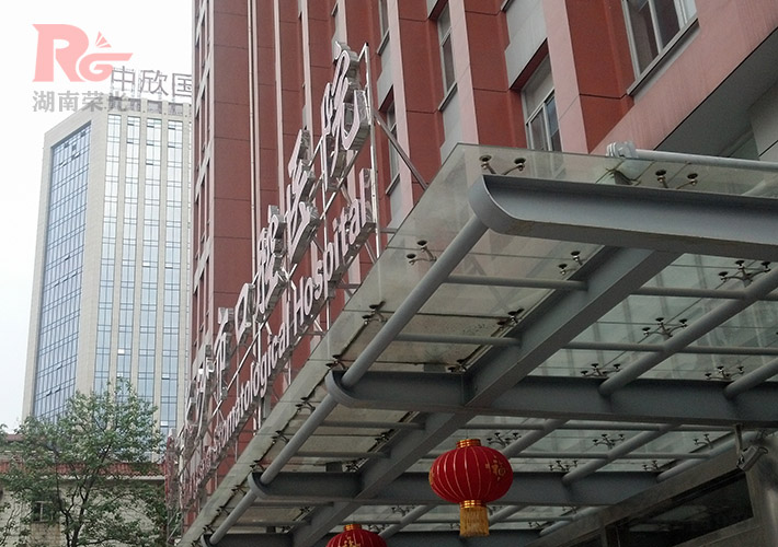 �L(zh��ng)ɳLED�l(f��)����