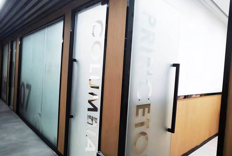 �L(zh��ng)ɳ�����NĤ 