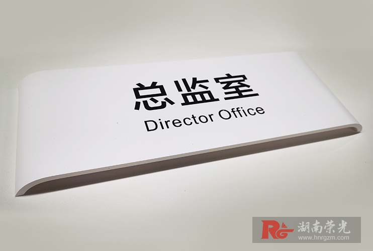 ���R������