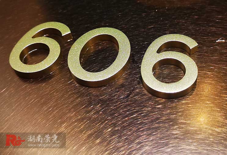 �L(zh��ng)ɳ����