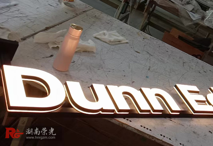 �L(zh��ng)ɳ������